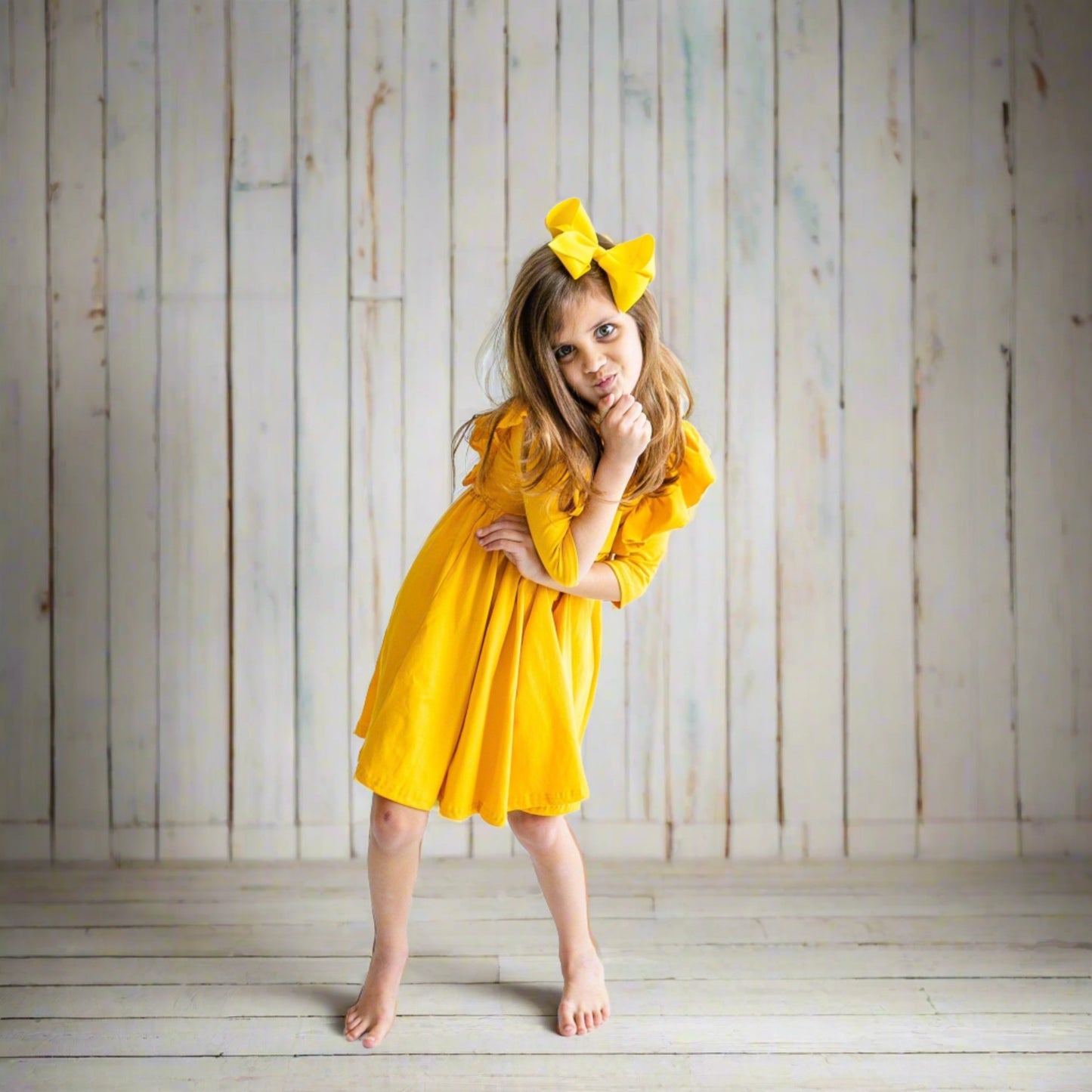 "BOWS" Medium size (6" wide) (NEW)