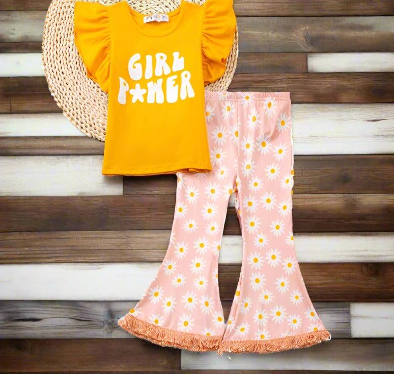"GIRL POWER" Outfit