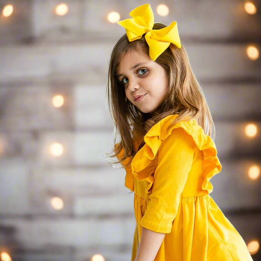 "BOWS" Medium size (6" wide) (NEW)